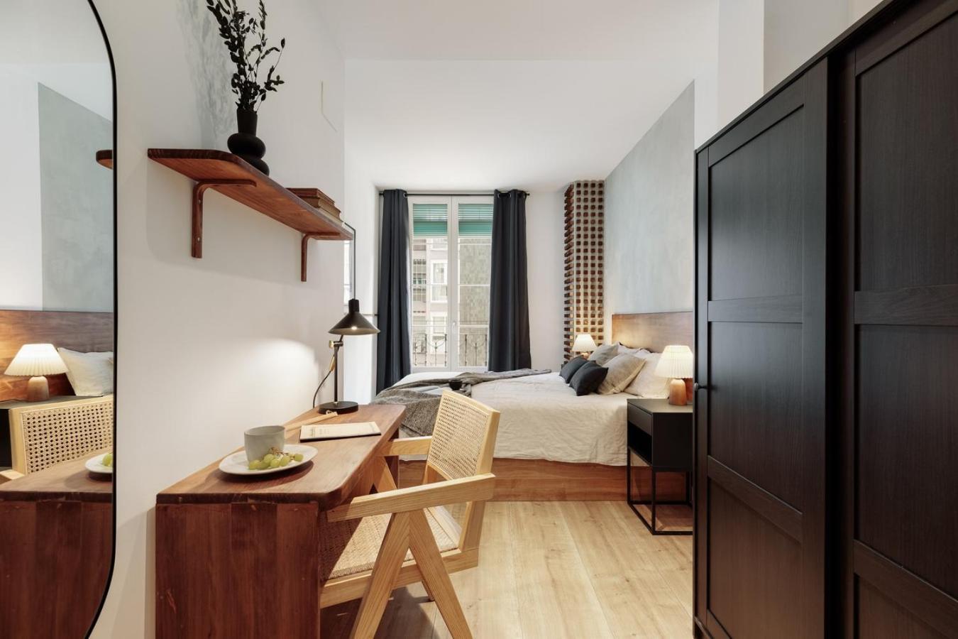 Ebre - 1 Bedroom And Balcony In Eixampre Esquerre * Barcelone
